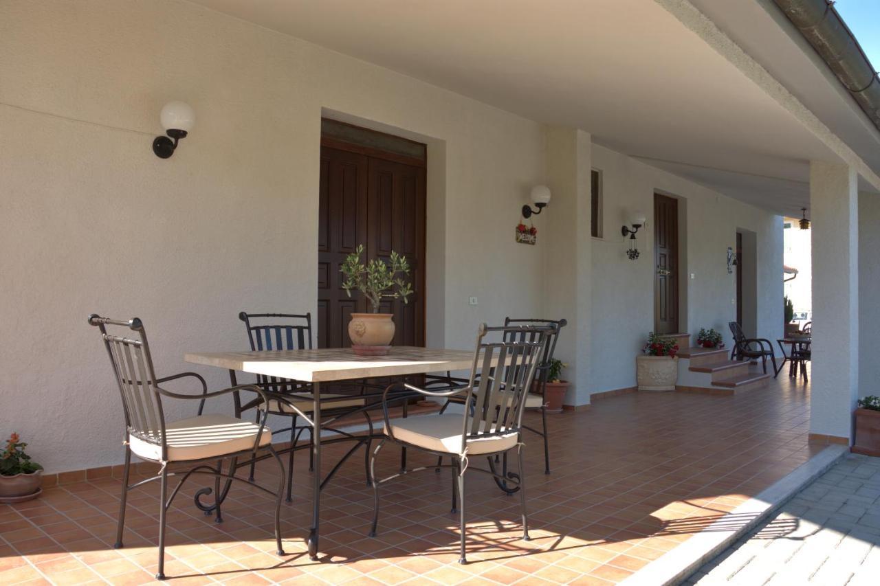 Agriturismo La Madonnina Montefalco Exterior photo